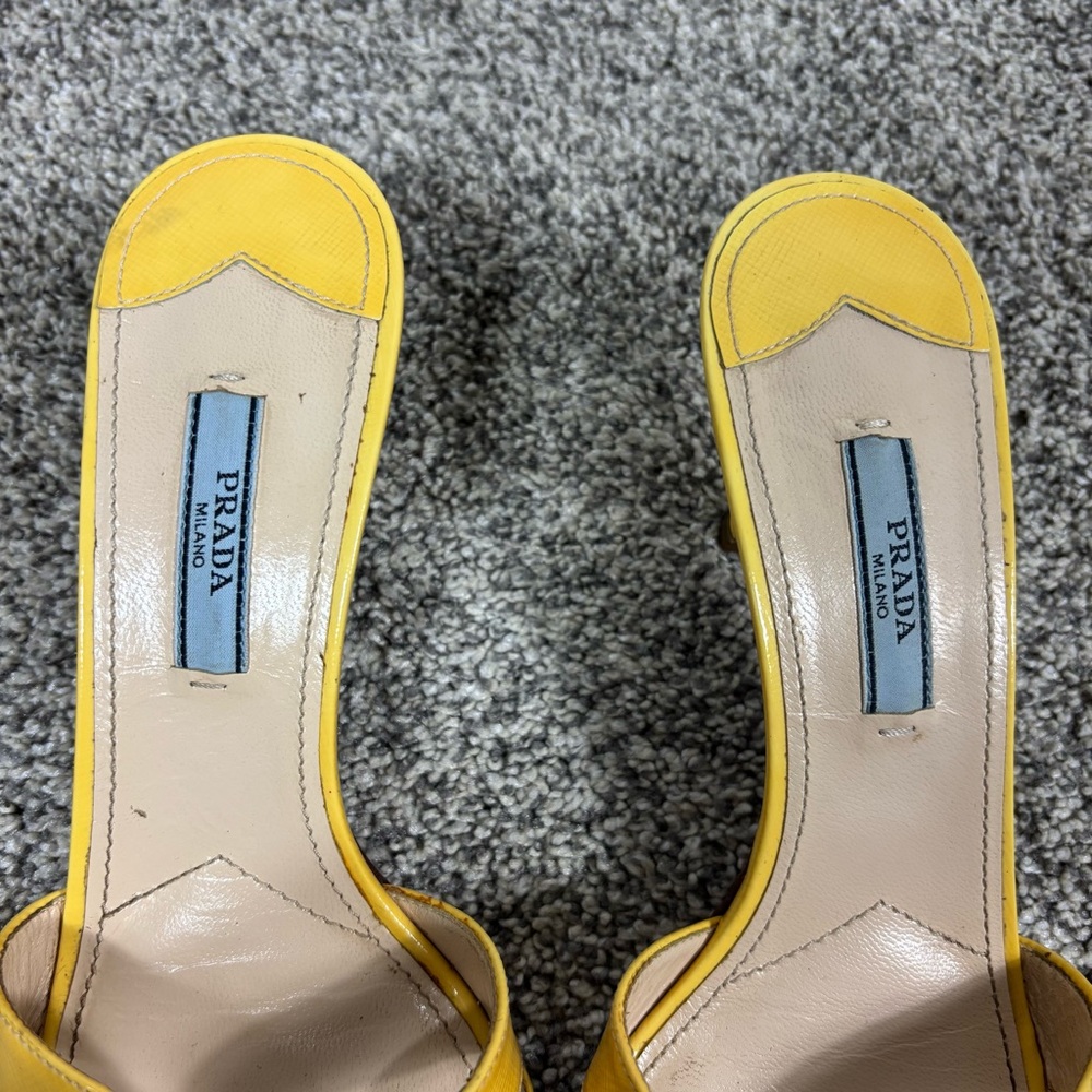 Prada Yellow Saffiano Leather Bow Detail Kitten Heels Size 37 - Picture 4 of 11